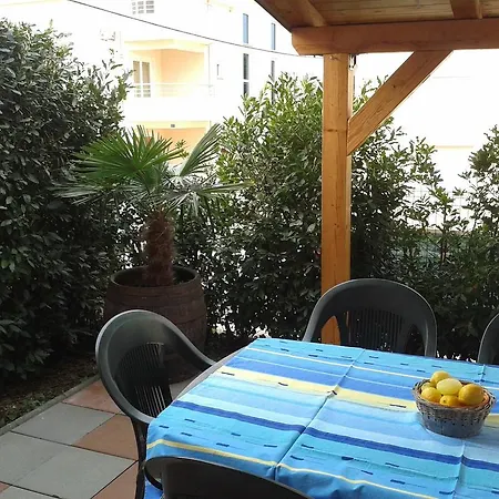 Damy * Vodice